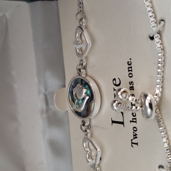 Grace & Gratitude Silver Bracelet - Picture 4 of 6